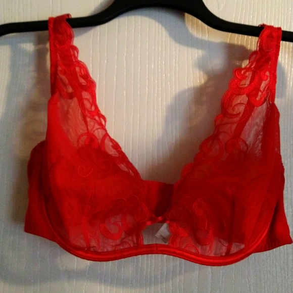 Cacique Intimates & Sleepwear Red Cacique 4d Underwrite Lace Bra